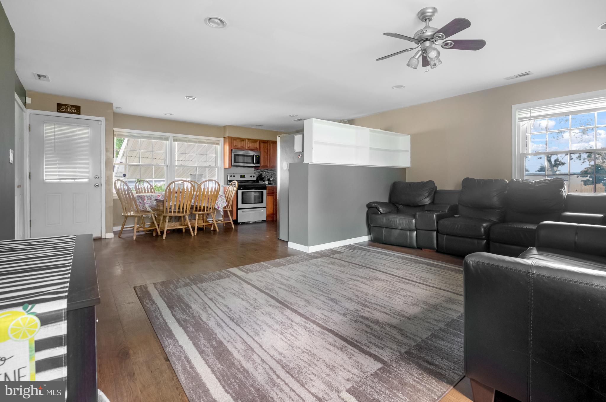 39 Deepgreen Lane Levittown, PA 19055 - Photo 7 of 20