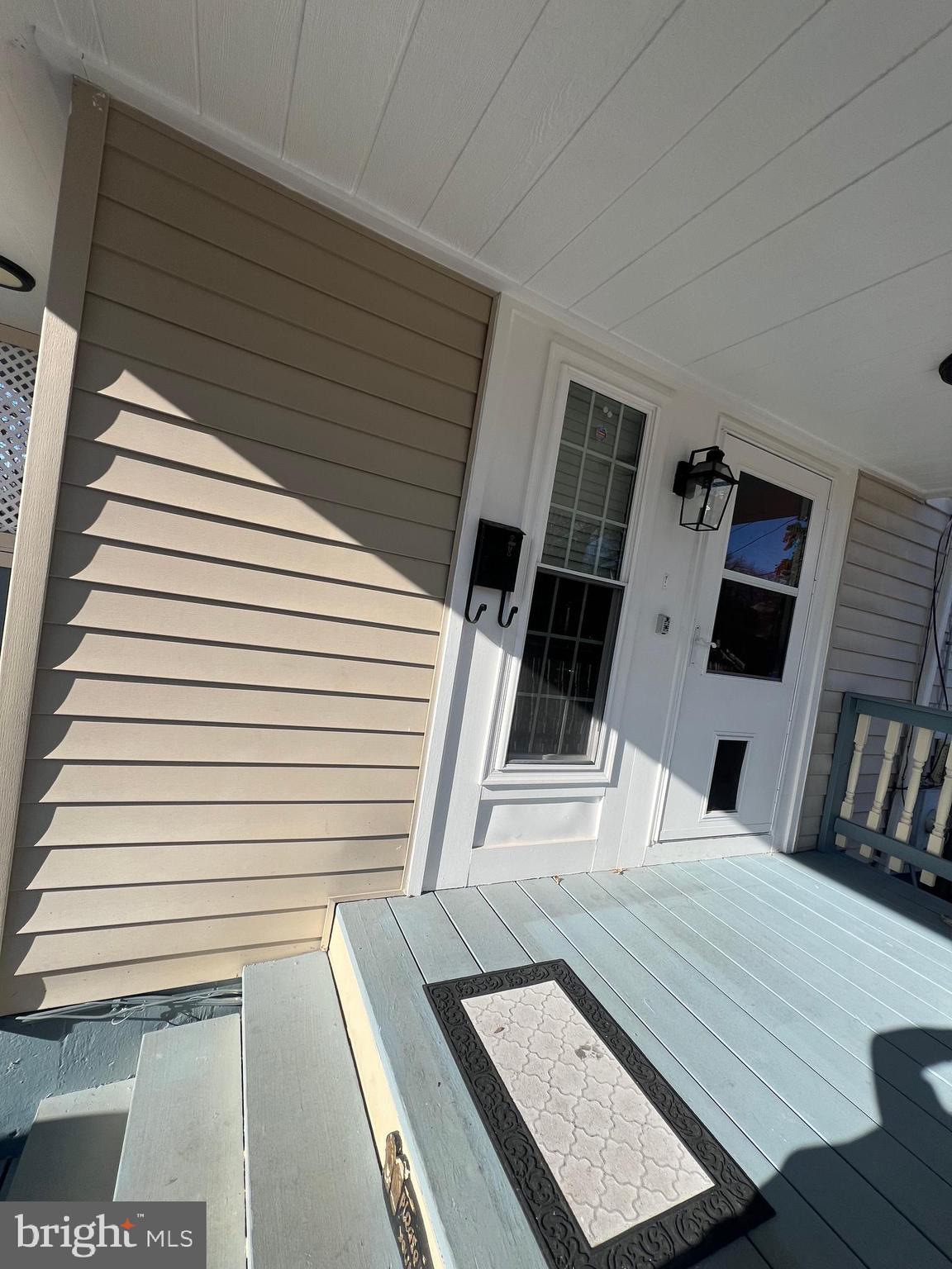 12220 Centerhill Street Silver Spring, MD 20902 - Photo 3 of 73 Front porch