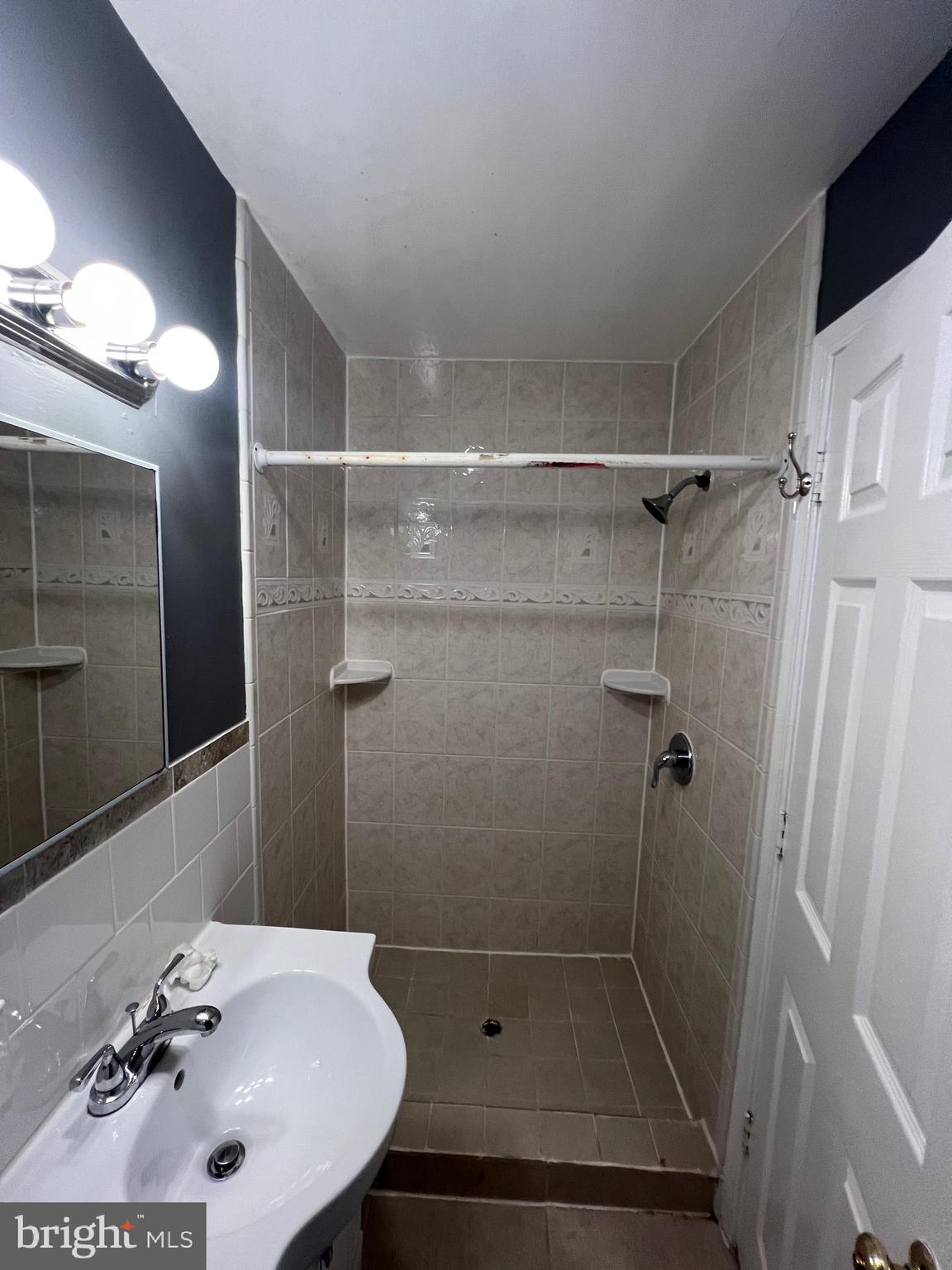 12220 Centerhill Street Silver Spring, MD 20902 - Photo 57 of 73 Shower stall in upper studio apartment