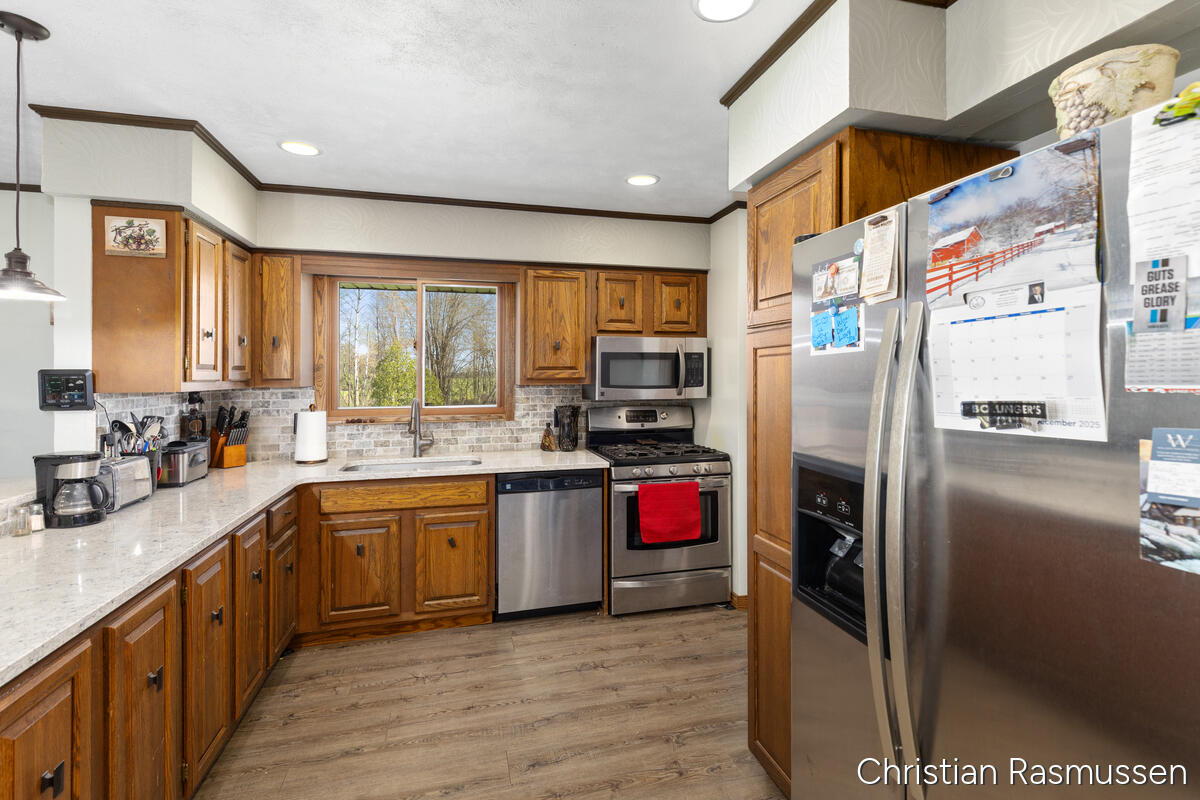 7208 West Dickerson Lake Road Stanton, MI 48888 - Photo 7 of 33 7208-West_006