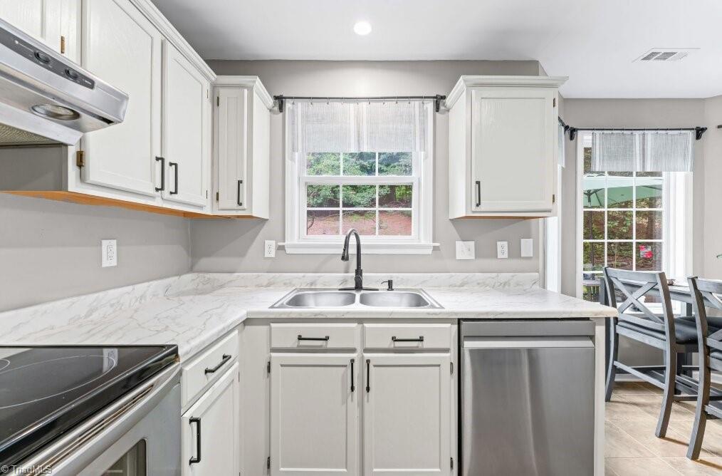 141 Leeds Lane King, NC 27021 - Photo 17 of 42
