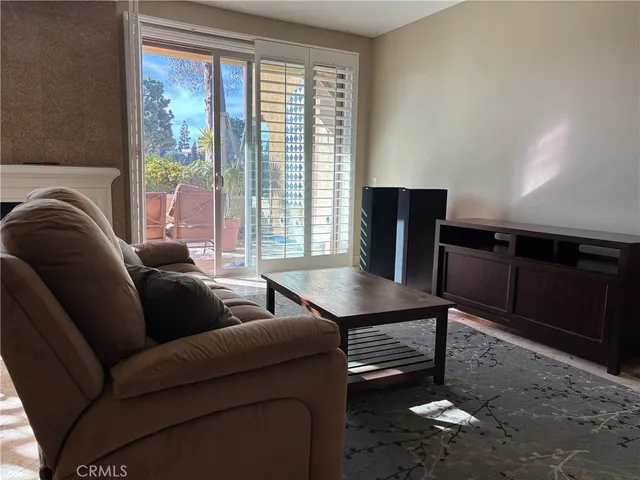 $5,200 | 105 Bay Hill Drive, Newport Beach, CA 92660