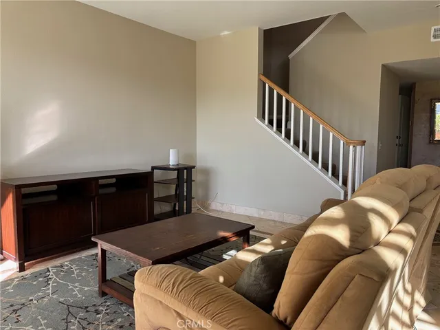 $5,200 | 105 Bay Hill Drive, Newport Beach, CA 92660