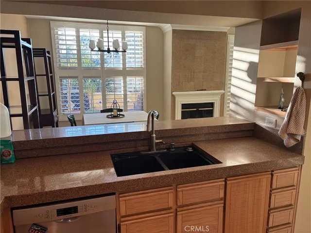 $5,200 | 105 Bay Hill Drive, Newport Beach, CA 92660