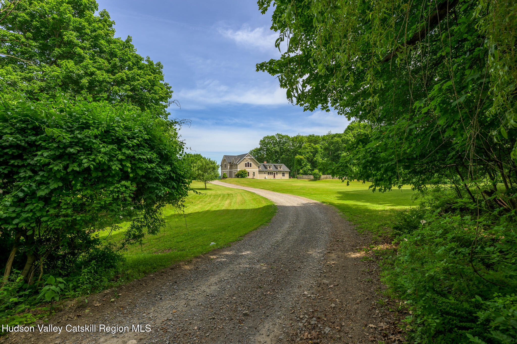 1530 River Road New Baltimore, NY 12192 - Photo 1 of 28 Screen - 1530 River Rd West Coxsackie NY
