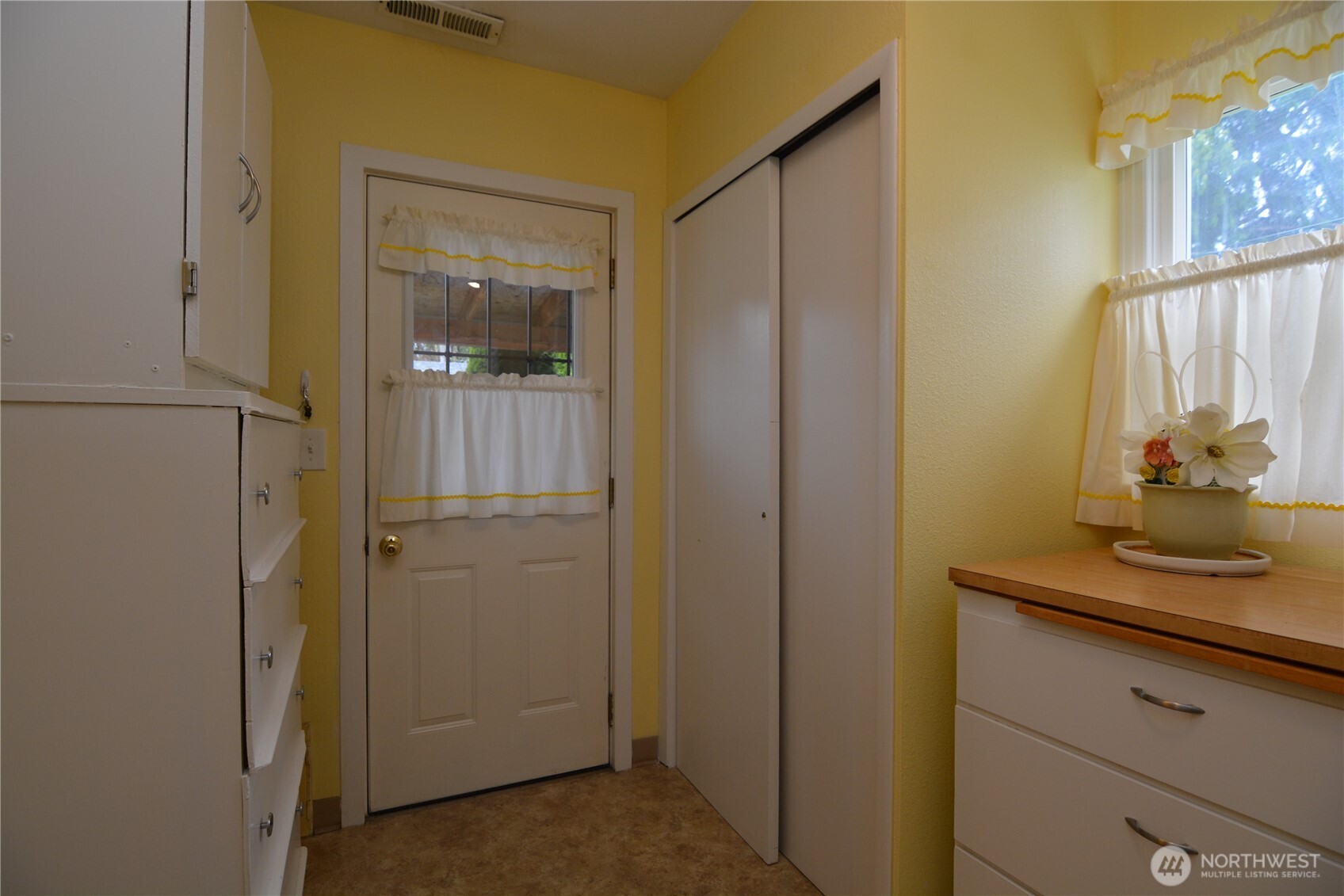 1605 7th Avenue Longview, WA 98632 - Photo 20 of 29