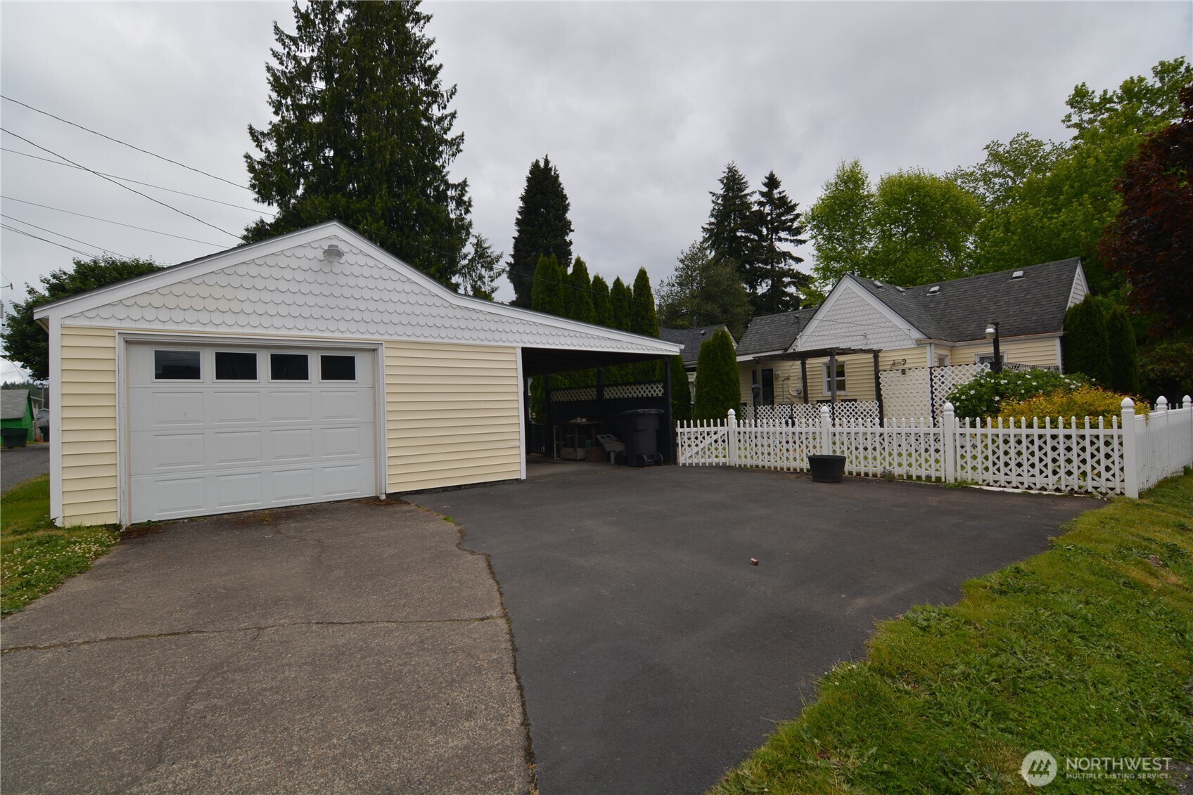 1605 7th Avenue Longview, WA 98632 - Photo 4 of 29