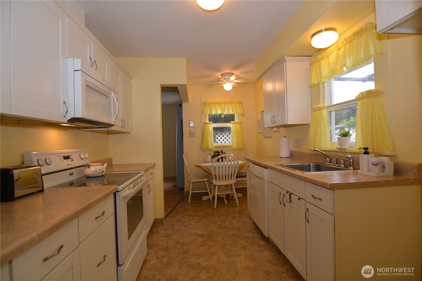 1605 7th Avenue Longview, WA 98632 - Photo 8 of 29