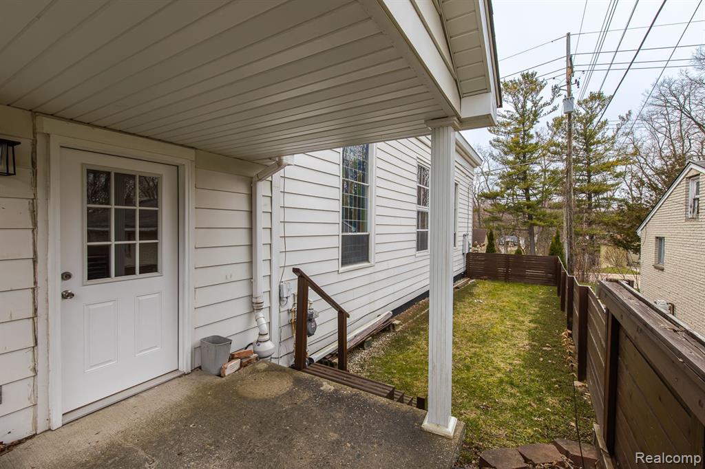 1422 Milmine Road Leonard, MI 48367 - Photo 54 of 84 Gallery Image 54
