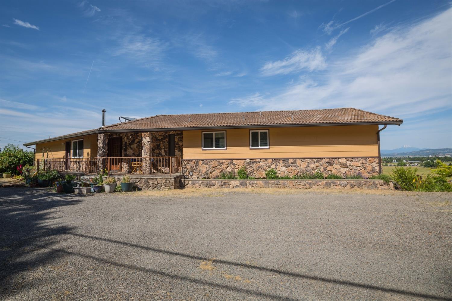 3770 Old Stage Road Central Point, OR 97502 - Photo 3 of 29 Additional Photo
