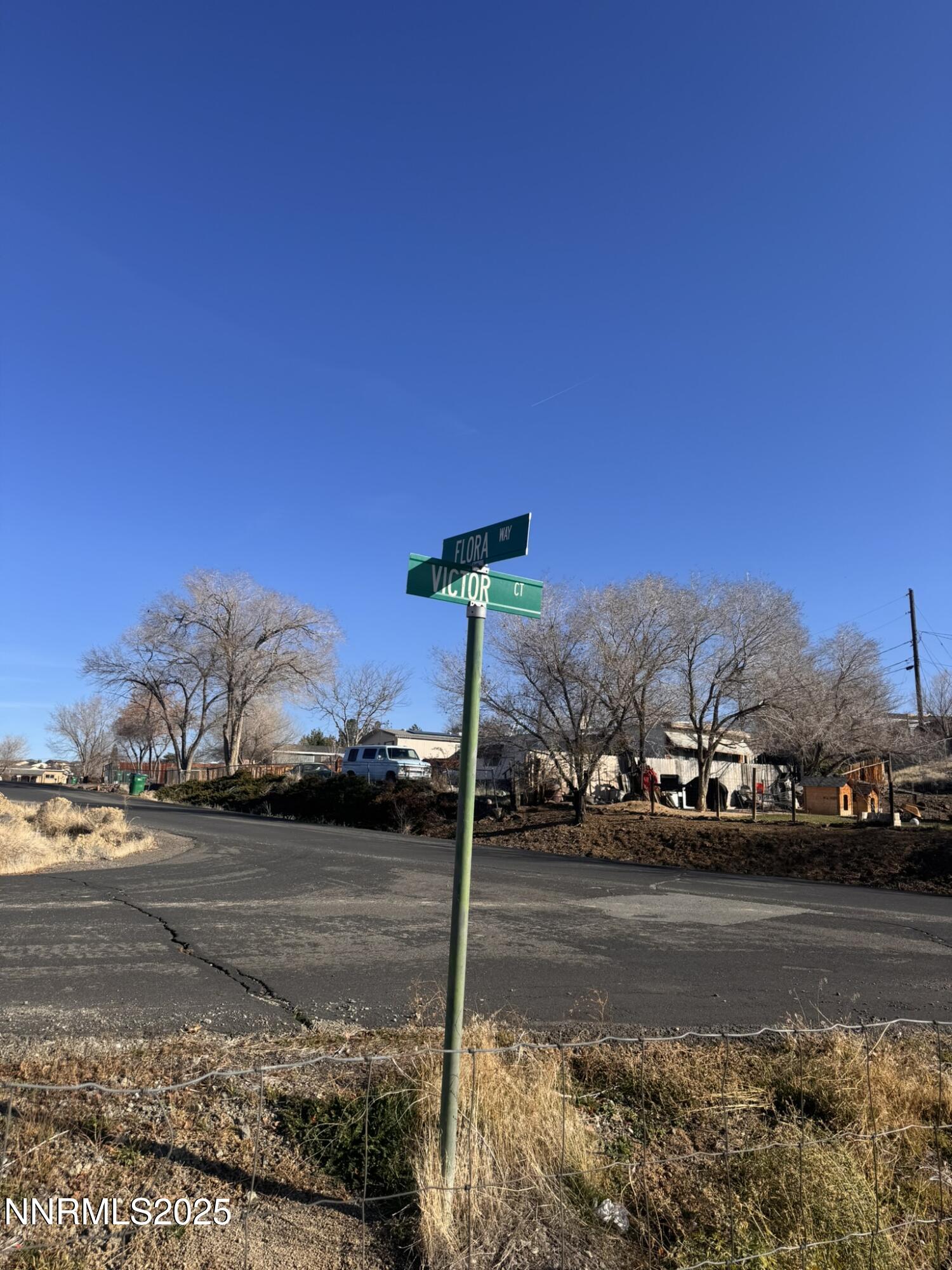 5425 Flora Way Sun Valley, NV 89433 - Photo 10 of 11 IMG_2806