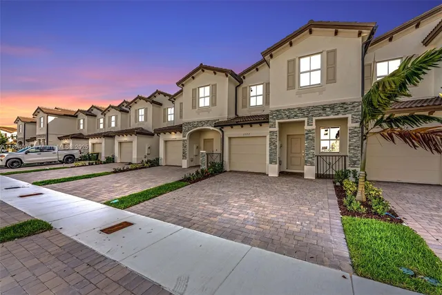 $3,300 | 2522 Southeast 27th Drive, Homestead, FL 33035