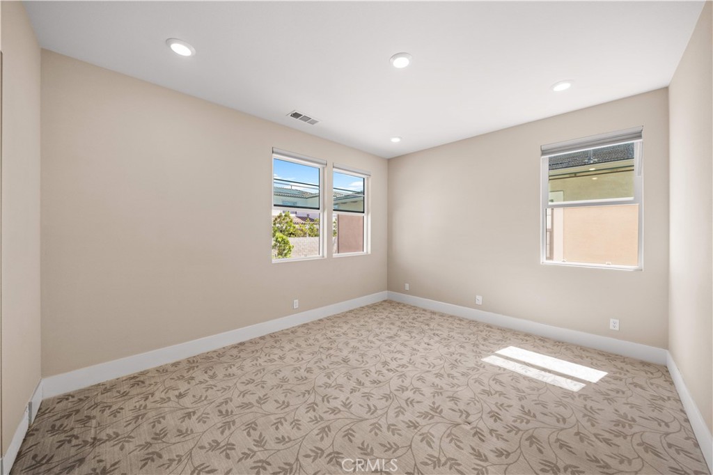 53 Bellatrix Irvine, CA 92618 - Photo 39 of 55