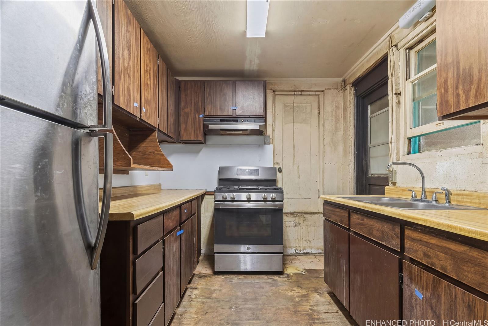 2745 Booth Road, Unit H Honolulu, HI 96813 - Photo 13 of 14 Enhanced