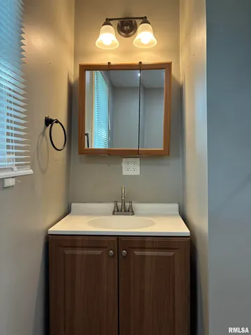 $155,000 | 212 Adams Street, Coatsburg, IL 62325