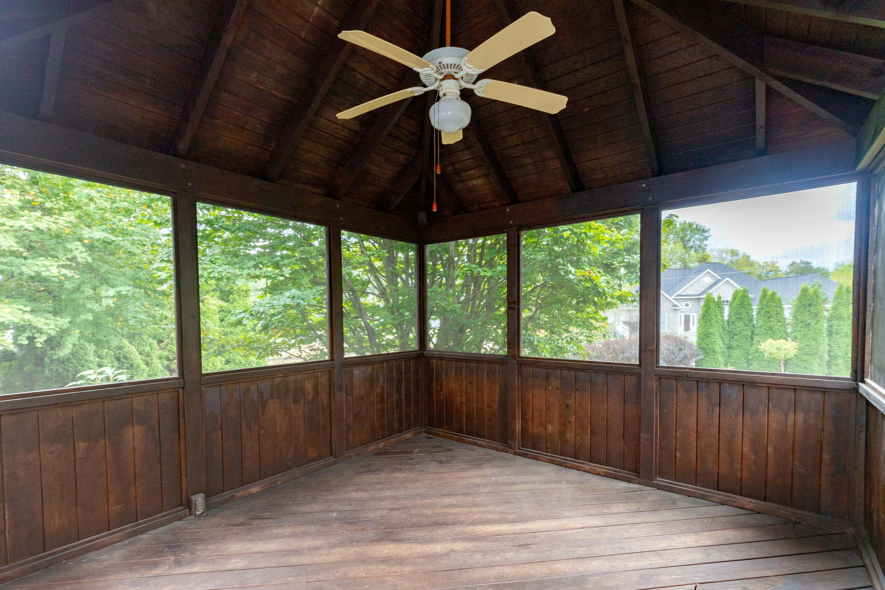 211 West Old Powell Road Powell, OH 43065 - Photo 42 of 72 Welcome Home! 211 W. Old Powell Rd., Powell, OH 43065
