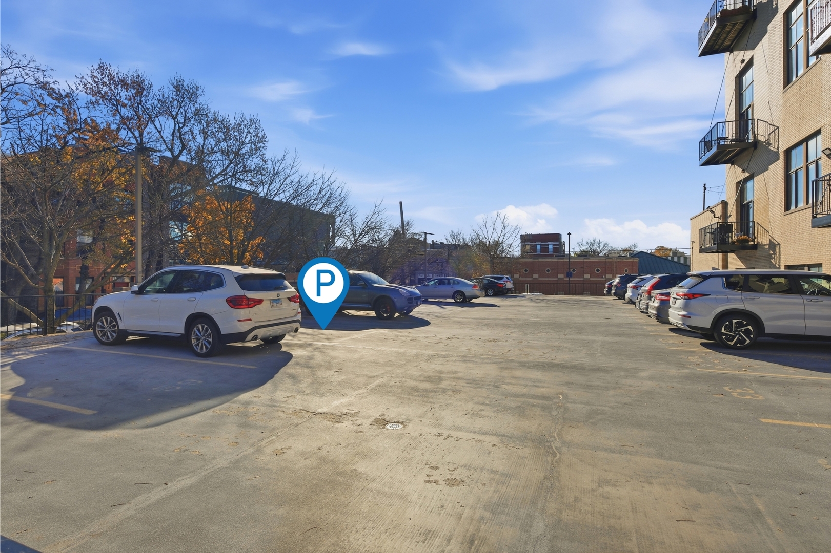 823 North Hoyne Avenue, Unit 2 Chicago, IL 60622 - Photo 19 of 20 a view of a street