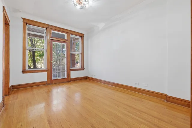 $2,150 | 823 North Hoyne Avenue, Unit 2, Chicago, IL 60622