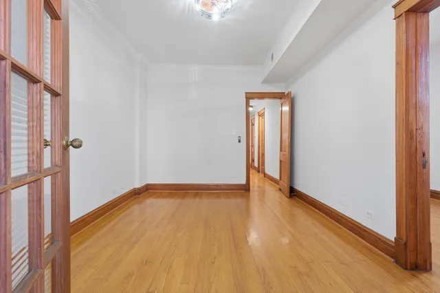 $2,150 | 823 North Hoyne Avenue, Unit 2, Chicago, IL 60622