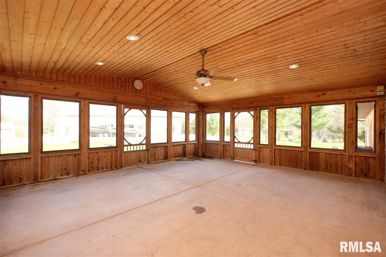 6509 South Hollis Road Bartonville, IL 61607 - Photo 19 of 36 Gallery Image 19