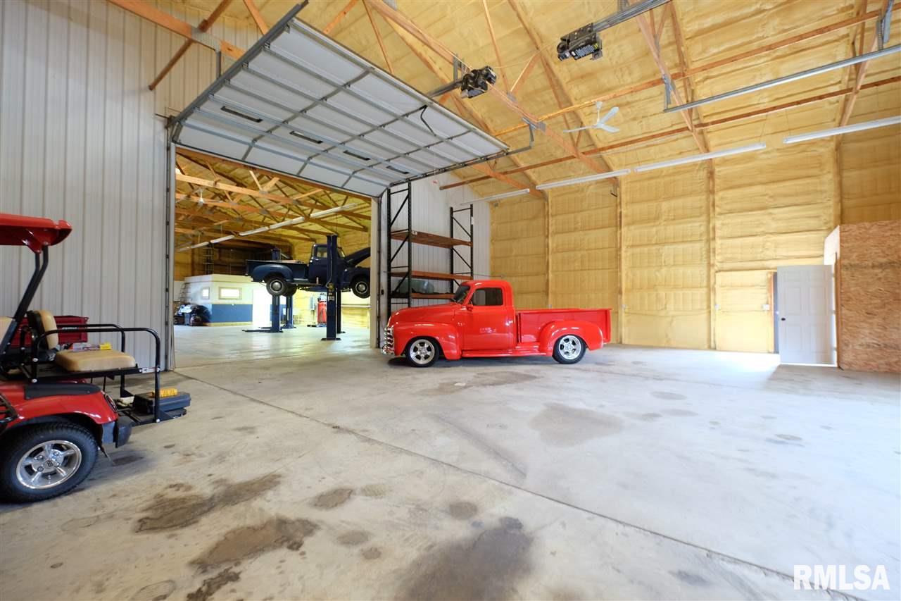 6509 South Hollis Road Bartonville, IL 61607 - Photo 30 of 36 Gallery Image 30