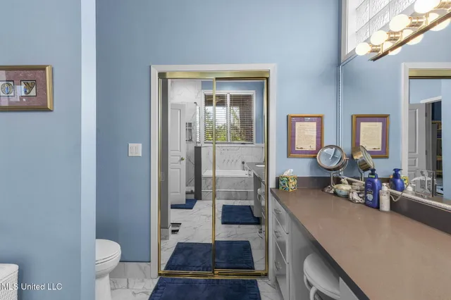 $525,000 | 901 Hackberry Lane, Canton, MS 39046