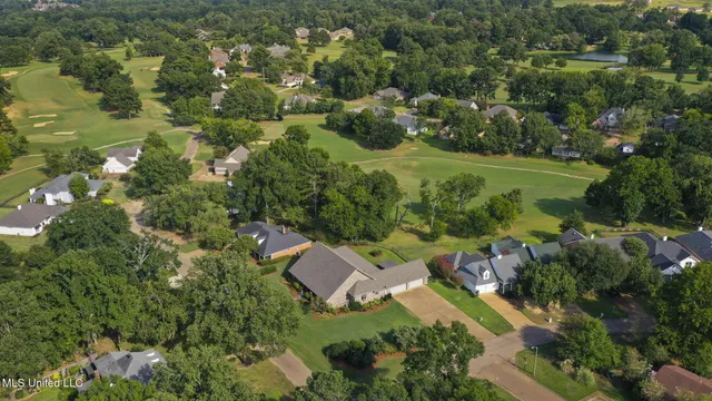 $525,000 | 901 Hackberry Lane, Canton, MS 39046