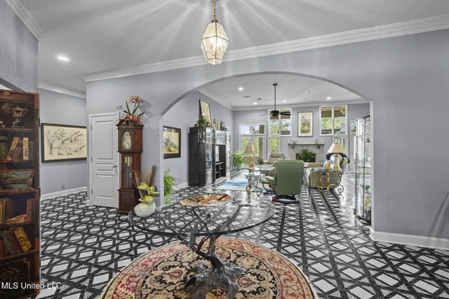 $525,000 | 901 Hackberry Lane, Canton, MS 39046