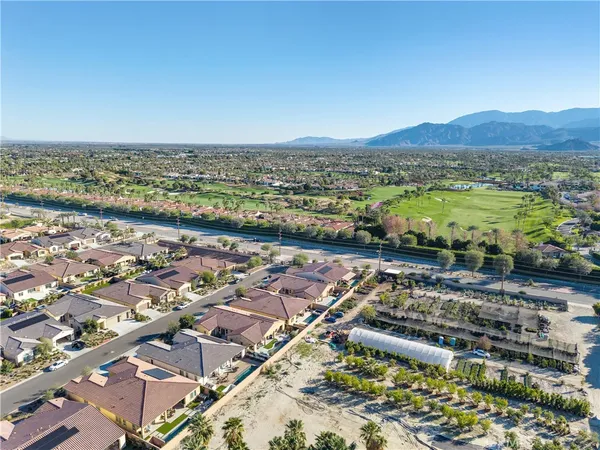$5,500 | 51-933 Marquis Lane, La Quinta, CA 92253