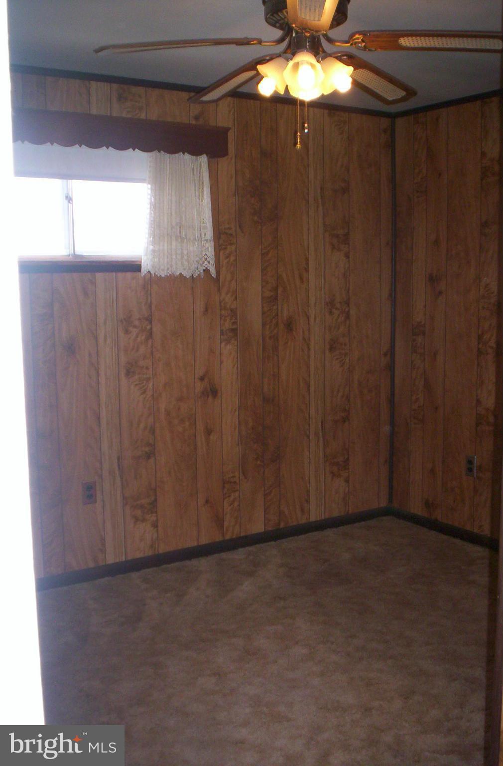 7827 Jamesford Road Baltimore, MD 21222 - Photo 21 of 27 Third