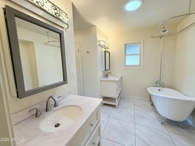 $2,895 | 710 East Hermosa Drive, Tempe, AZ 85282