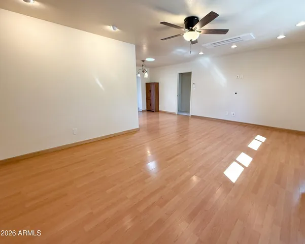 $2,895 | 710 East Hermosa Drive, Tempe, AZ 85282