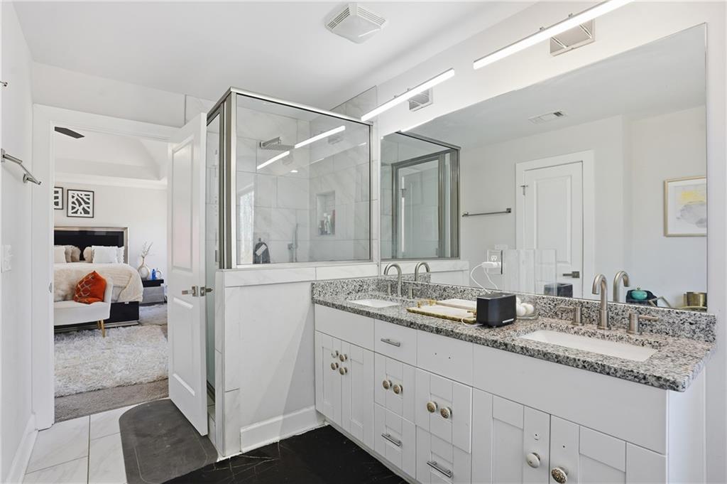 5663 Eternal Drive Atlanta, GA 30349 - Photo 19 of 32