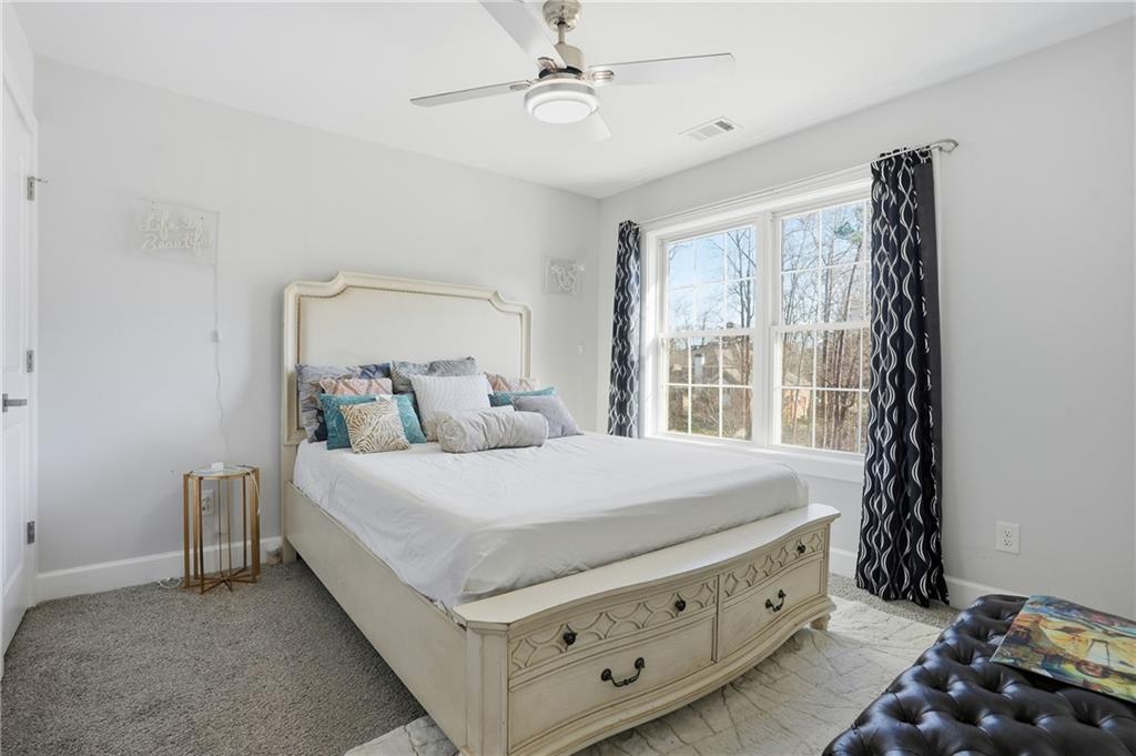 5663 Eternal Drive Atlanta, GA 30349 - Photo 23 of 32