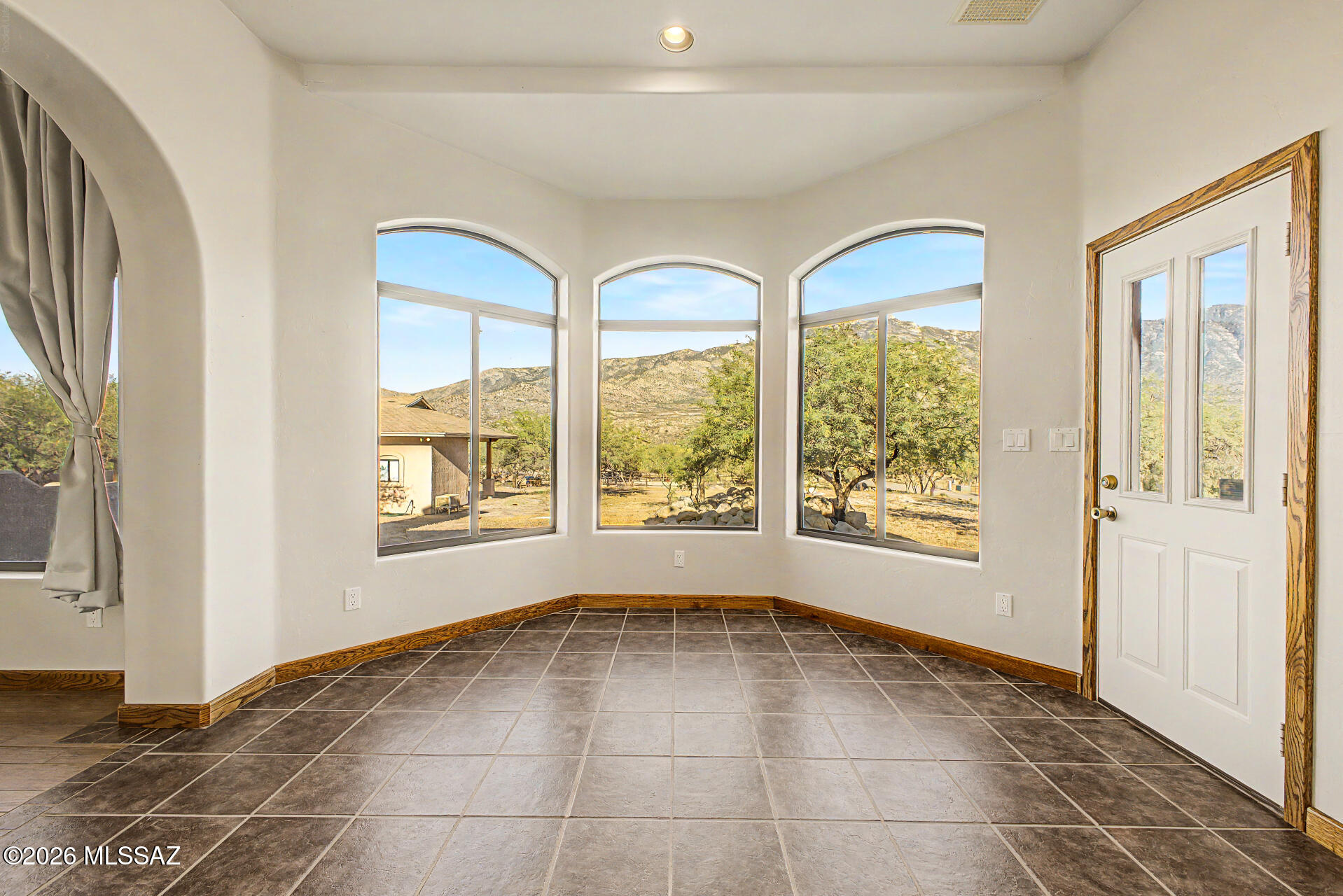 15660 North Pharlap Road Tucson, AZ 85739 - Photo 23 of 49 Dining Room
