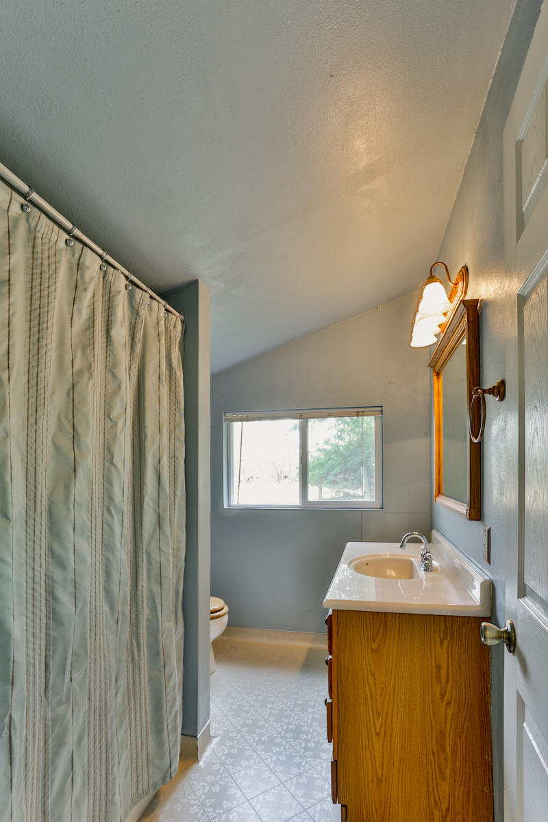 15800 West Wallen Road Red Bluff, CA 96080 - Photo 15 of 26 495A8795