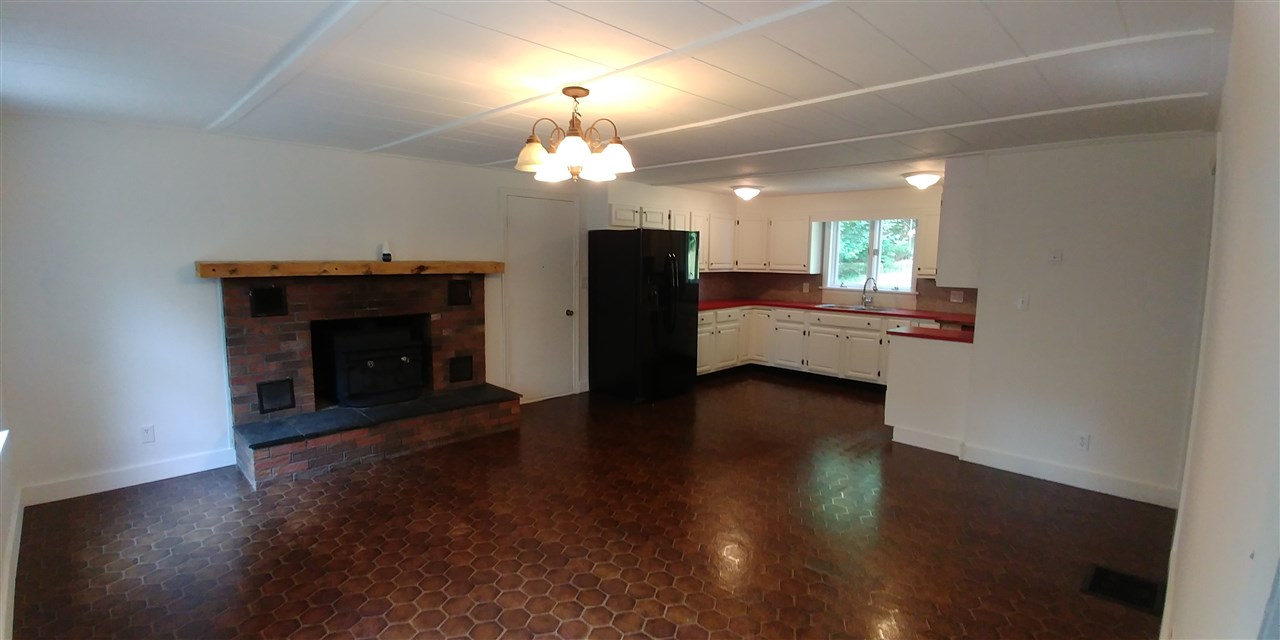 94 Middleton Road Wolfeboro, NH 03894 - Photo 2 of 30