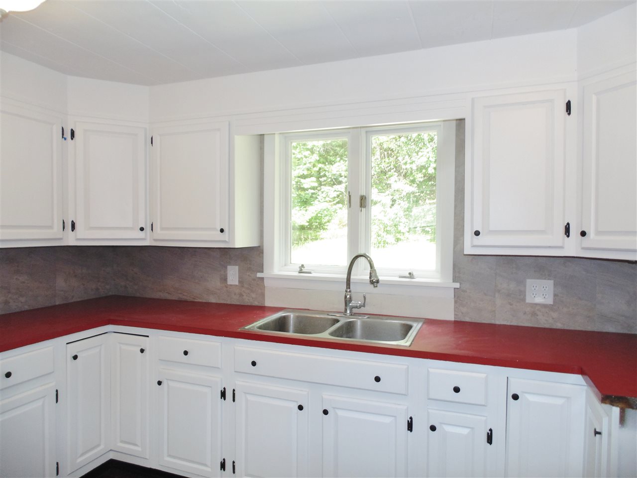 94 Middleton Road Wolfeboro, NH 03894 - Photo 6 of 30