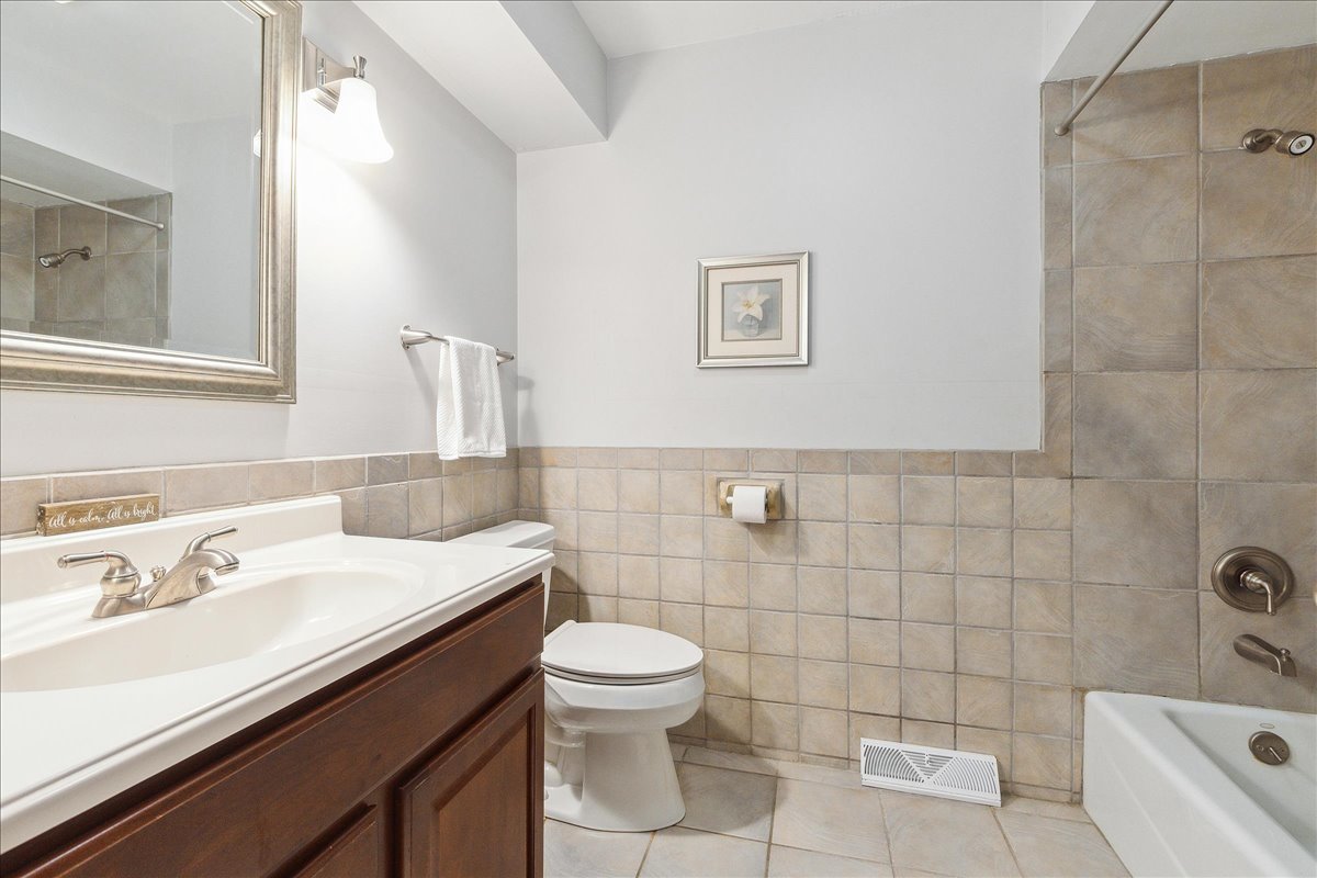 20424 Ithaca Road Olympia Fields, IL 60461 - Photo 18 of 30 Gallery Image 18