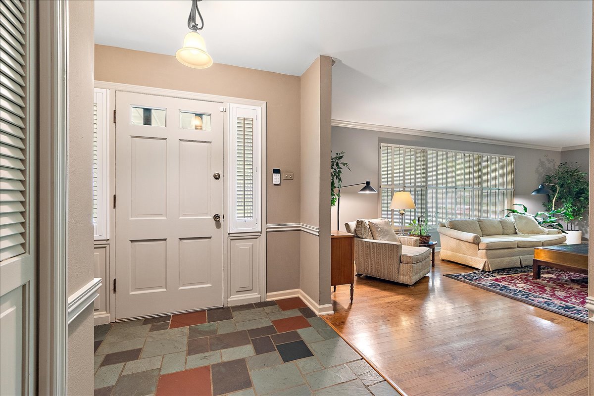 20424 Ithaca Road Olympia Fields, IL 60461 - Photo 3 of 30 Gallery Image 3
