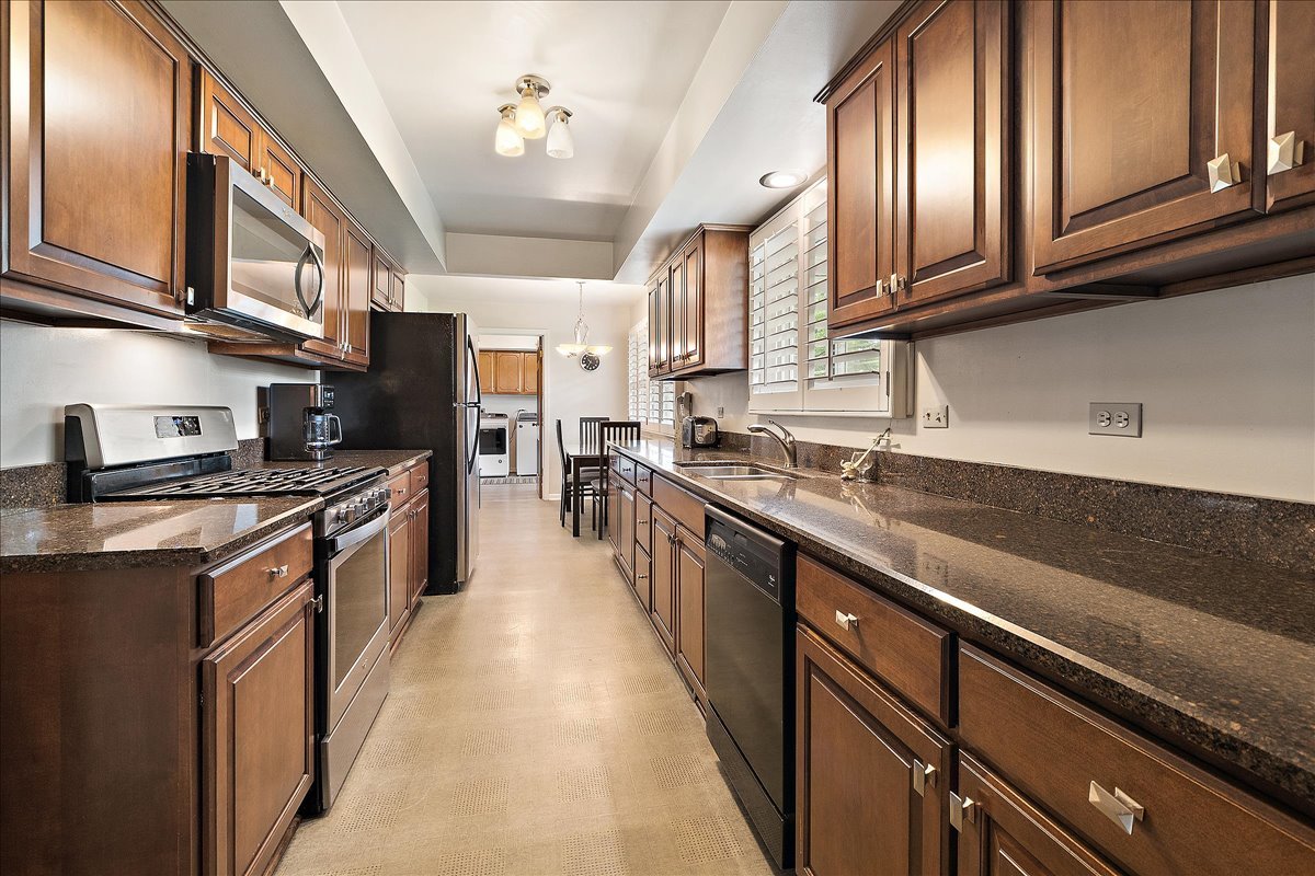 20424 Ithaca Road Olympia Fields, IL 60461 - Photo 9 of 30 Gallery Image 9