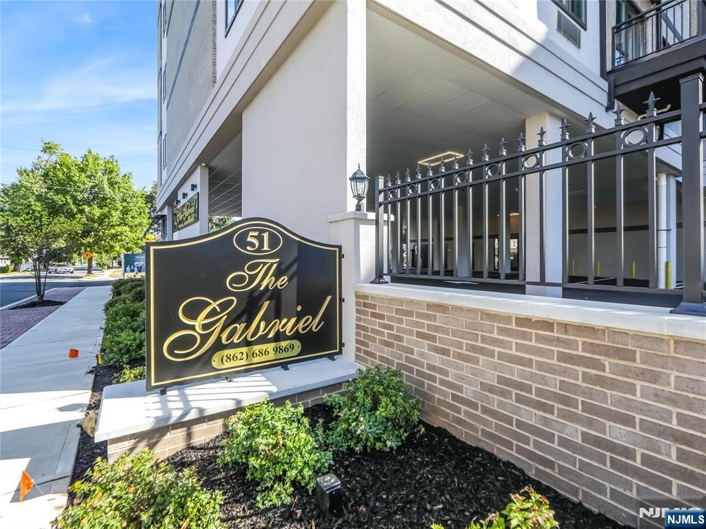 51 Queen Anne Road, Unit 405 Bogota, NJ 07603 - Photo 16 of 17 a view of sign board