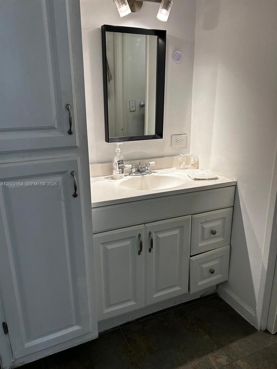 17021 North Bay Road, Unit 327 Sunny Isles Beach, FL 33160 - Photo 9 of 12