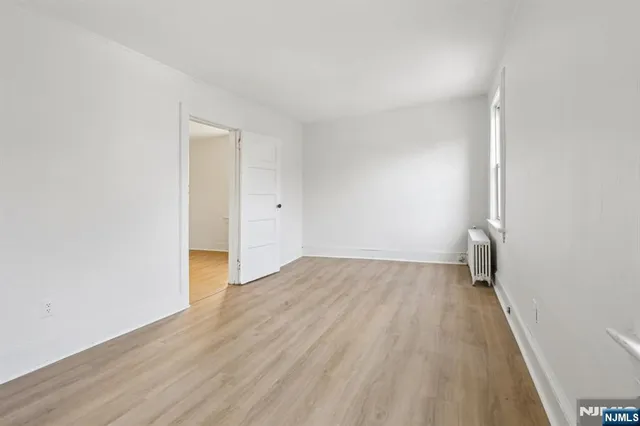 $2,000 | 66 North Washington Avenue, Unit 1, Bergenfield, NJ 07621