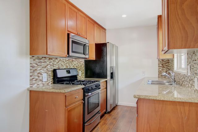 $954,000 | 1215 Chino Street, Santa Barbara, CA 93101