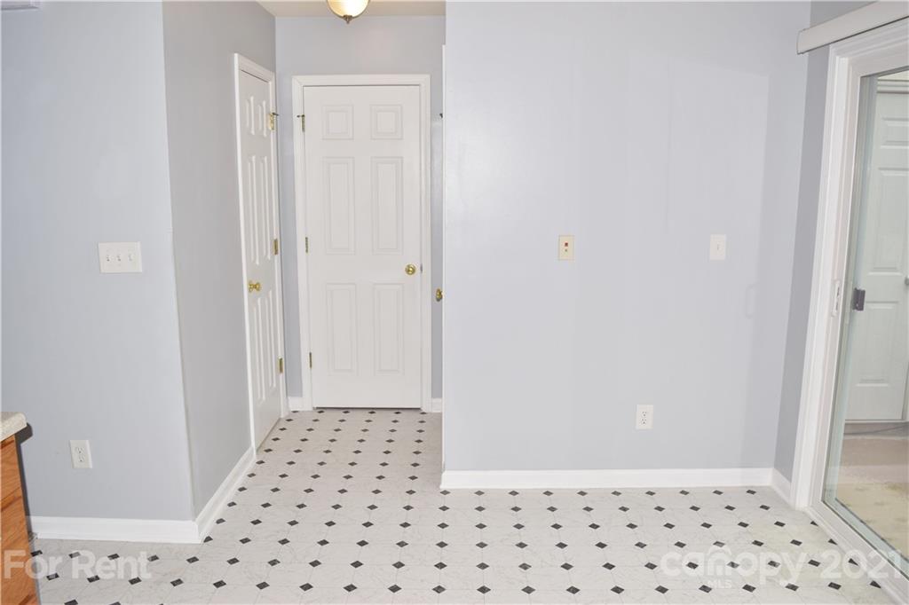 138 Limerick Road Mooresville, NC 28115 - Photo 17 of 33 a view of a hallway