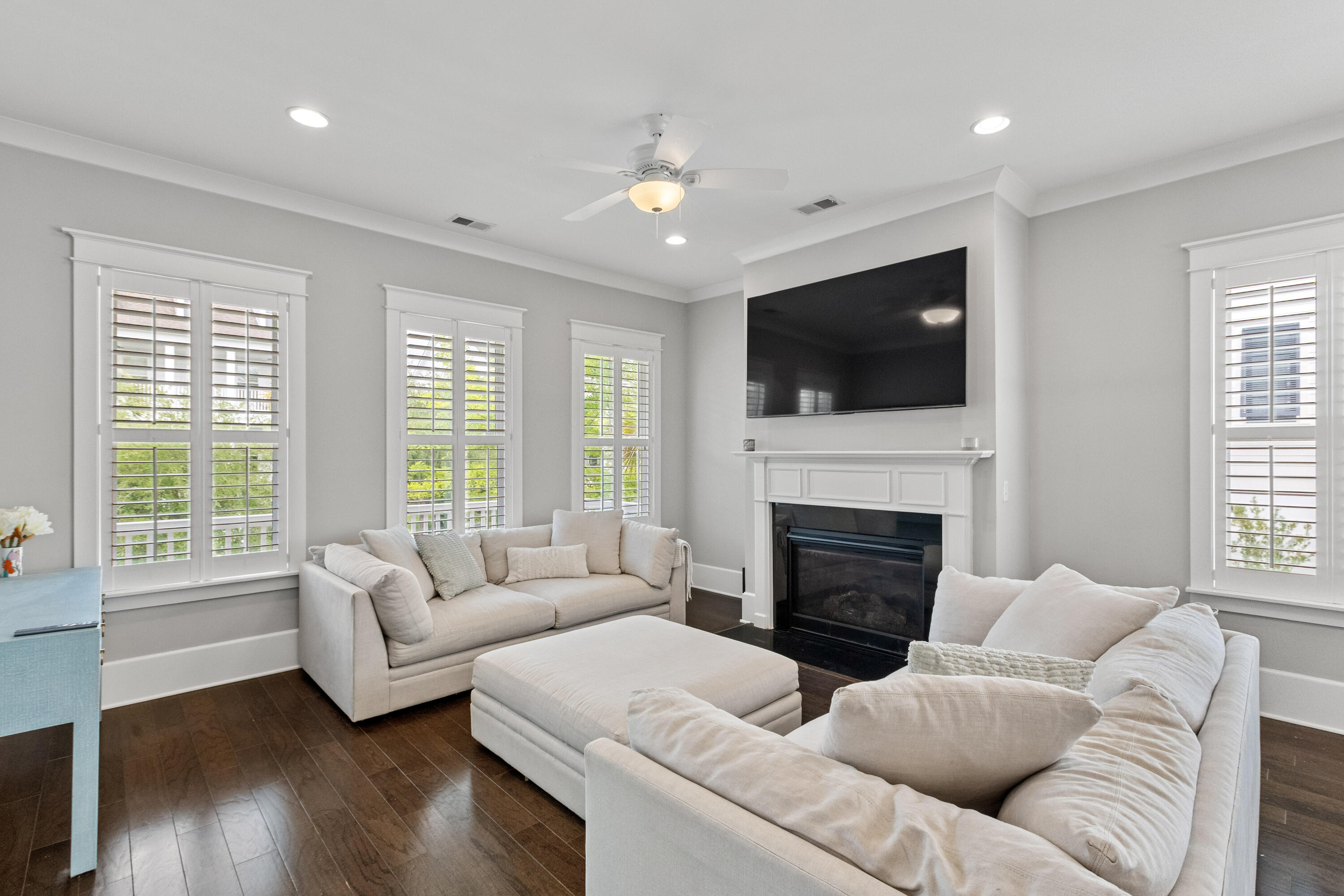 1675 Pierce Street Daniel Island, SC 29492 - Photo 5 of 52 1675