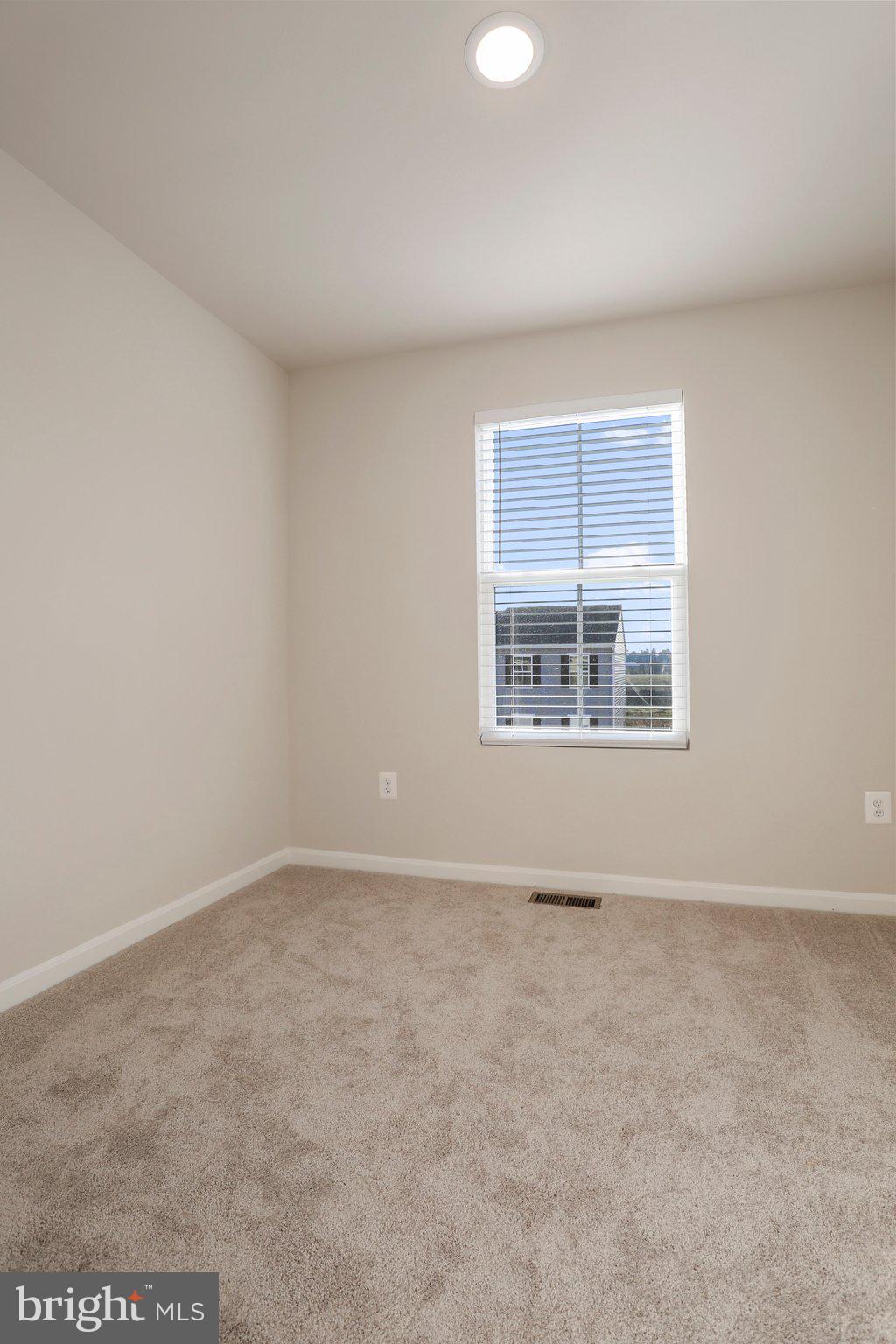 62 Thrower Road Hedgesville, WV 25427 - Photo 18 of 34