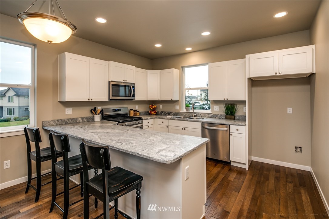 2090 Calico Loop Ferndale, WA 98248 - Photo 6 of 25 Gallery Image 6