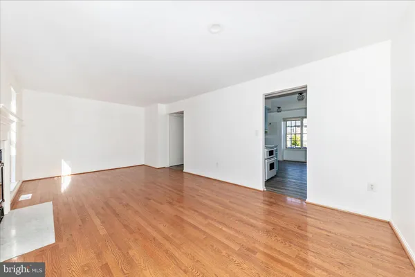 $2,500 | 13303 Country Ridge Drive, Germantown, MD 20874